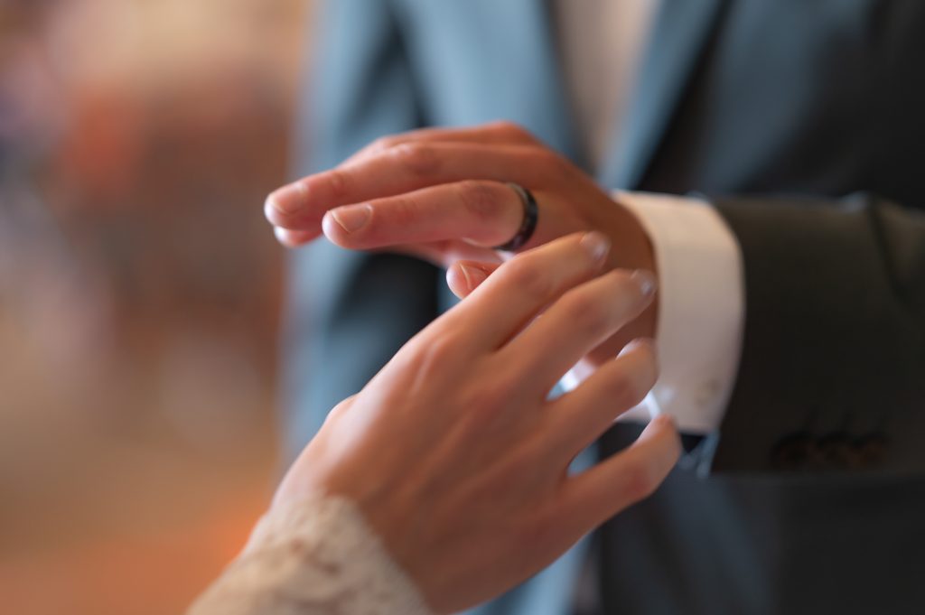 Exchanging Rings