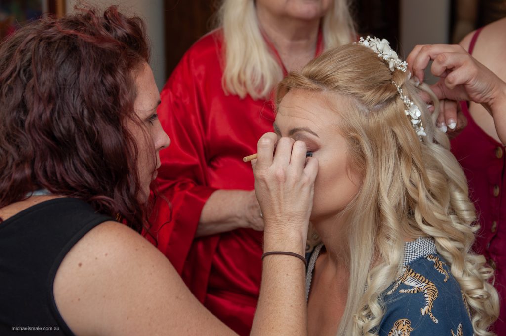 Wedding - getting make-up Wedding - getting make-up